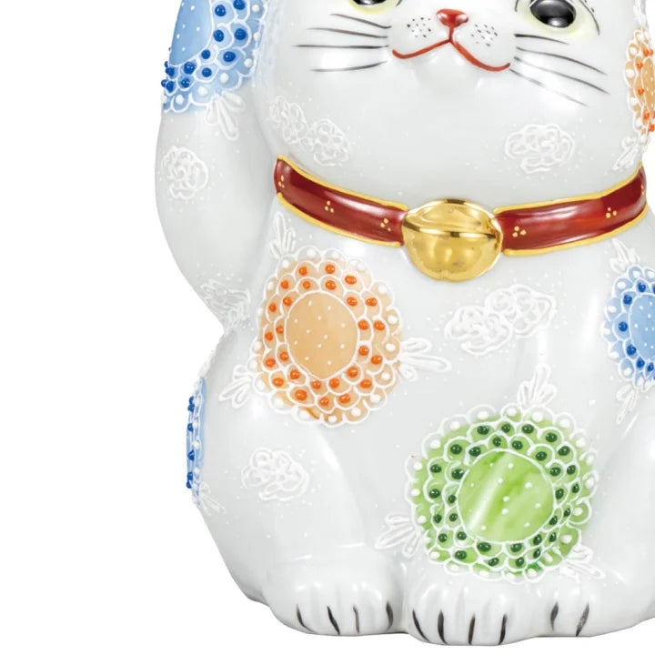 KUTANI WARE LUCKY CAT(MANEKI NEKO) WHITE FLOURISH DESIGN