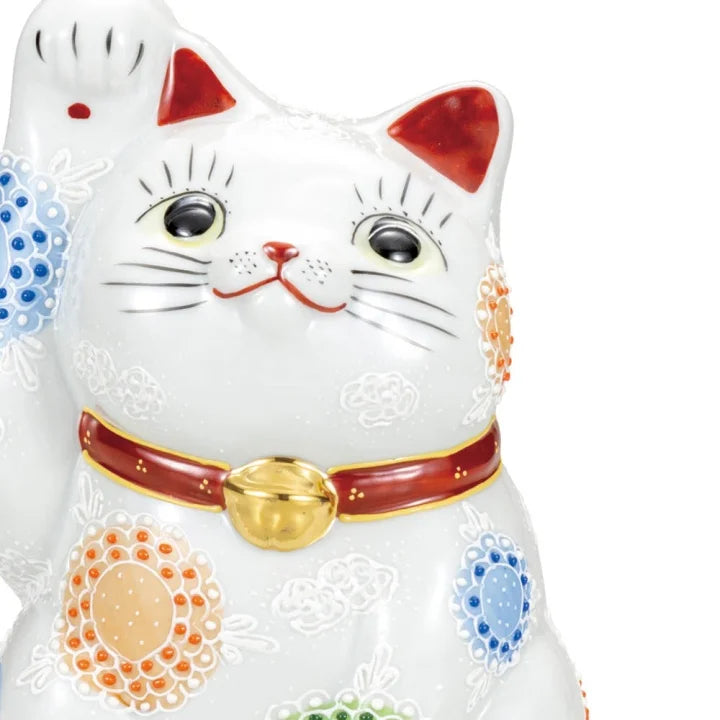 KUTANI WARE LUCKY CAT(MANEKI NEKO) WHITE FLOURISH DESIGN