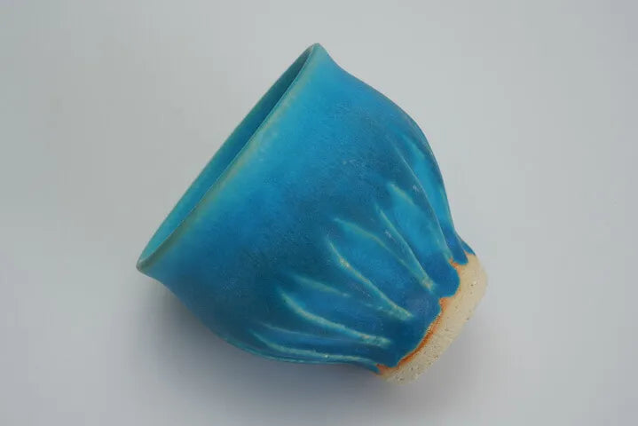 KUTANI WARE TURKISH GLAZE GUINOMI (SAKE CUP) / KOKUZOU KILN