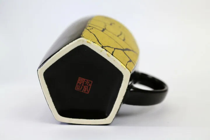 KUTANI WARE MUG CUP – GOLD LEAF DESIGN / MEIZAN KILN (GIFT BOX INCLUDED)