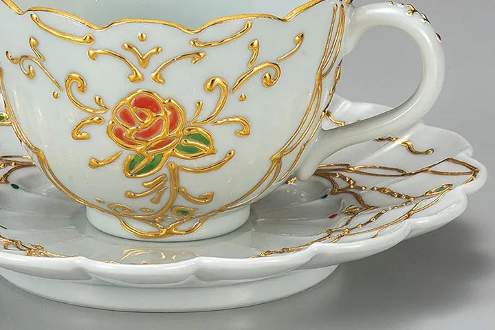 JAPANESE KUTANI WARE CUP & SAUCER – “HANAMUSUBI” FLORAL DESIGN BY SHIHO AIKAWA