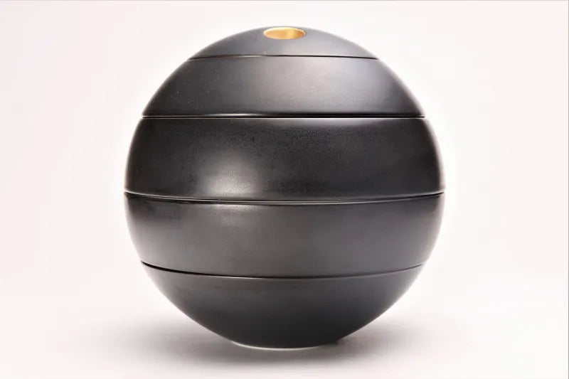 ARITA JAPANESE PORCELAIN BLACK GLAZE FOUR-TIER JEWEL-SHAPED JUBAKO BENTO BOX – RISOGAMA KILN