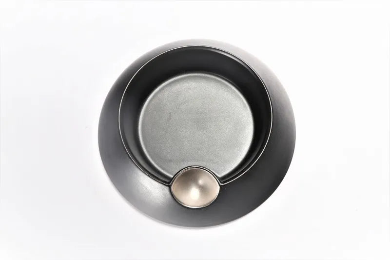 ARITA JAPANESE PORCELAIN BLACK GLAZE FOUR-TIER JEWEL-SHAPED JUBAKO BENTO BOX – RISOGAMA KILN