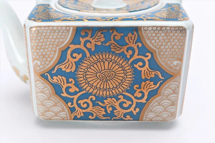 ARITA WARE TOSO SAKE SET “BLUE & GOLD CHRYSANTHEMUM DESIGN / TOKKO KILN
