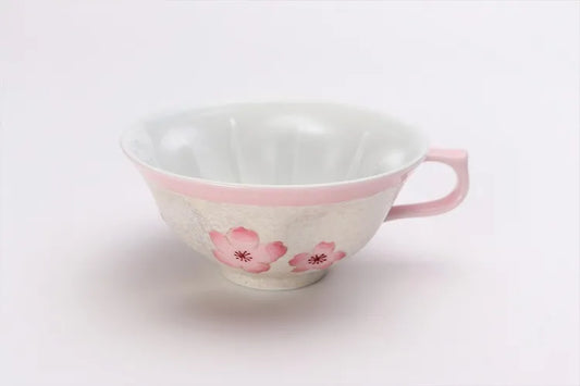 ARITA WARE PALE PINK GLAZE IRIDESCENT CHERRY BLOSSOM TEACUP/ TASEI KILN