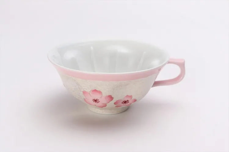 ARITA WARE PALE PINK GLAZE IRIDESCENT CHERRY BLOSSOM TEACUP/ TASEI KILN