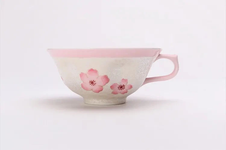 ARITA WARE PALE PINK GLAZE IRIDESCENT CHERRY BLOSSOM TEACUP/ TASEI KILN