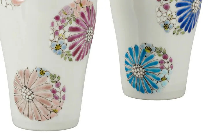 KUTANI WARE PAIR FREE CUPS – “HANA” (FLORAL DESIGN) BY IROE YU