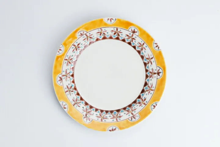 KUTANI WARE PERSIAN YELLOW PLATE  IROE-YU HAND-PAINTED JAPANESE CERAMIC PLATE  MADE IN JAPAN