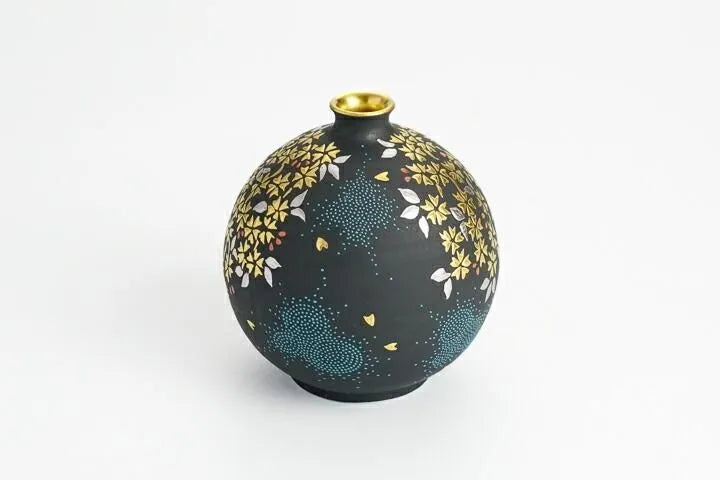 KUTANI WARE FLOWER VASE – SHIROKIN-MORI WEEPING CHERRY BLOSSOMS WITH AO-CHIBU BY KINGYOKU NAKATA