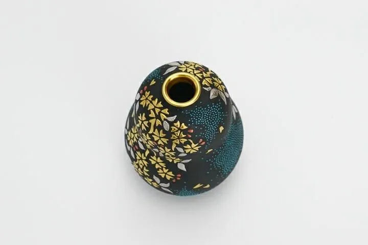 KUTANI WARE FLOWER VASE – SHIROKIN-MORI WEEPING CHERRY BLOSSOMS WITH AO-CHIBU BY KINGYOKU NAKATA