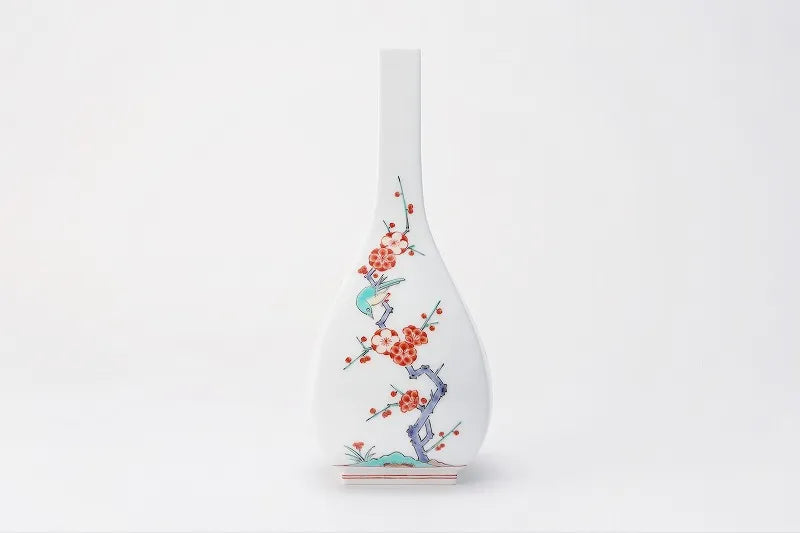 KAKIEMON KILN ARITA PORCELAIN SQUARE IKEBANA VASE – CHRYSANTHEMUM, PLUM BLOSSOM AND BIRD MOTIF