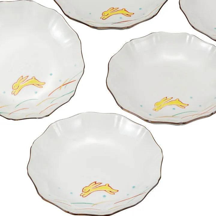 KUTANI JAPANESE PLATE SET – HANE USAGI (LEAPING RABBIT)