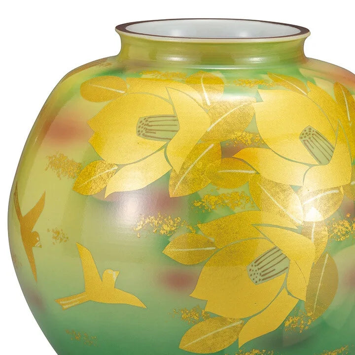 KUTANI WARE FLOWER VASE  GOLD LEAF CAMELLIA AND BIRD/ KOYO