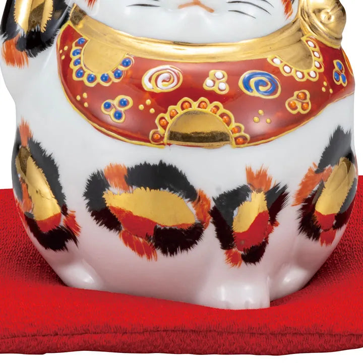 KUTANI WARE MANEKI NEKO LUCKY CAT – GOLDEN CALICO WITH CUSHION