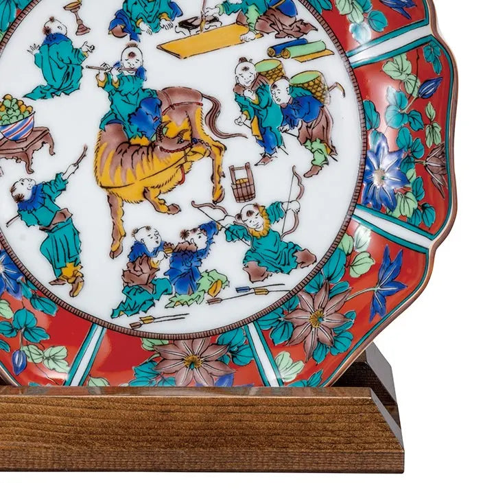 KUTANI WARE DECORATIVE PLATE - MOKUBEI DESIGN, JAPANESE CERAMIC ART