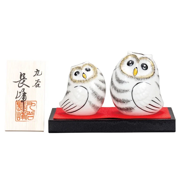 KUTANI WARE PAIR OF OWL FIGURINE WHITE