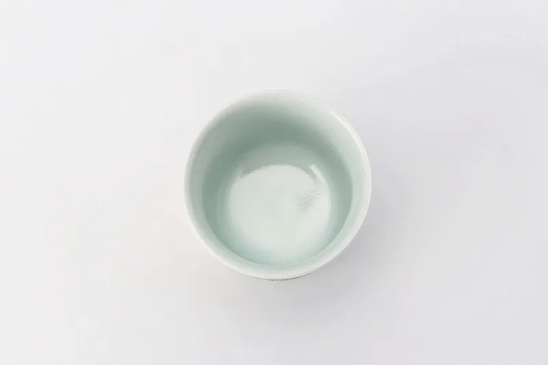 ARITA WARE “INK-BLACK SUMI HAJIKI ZUIKA DESIGN GUINOMI” – CREATED BY THE 14TH IMAEMON | JAPANESE PORCELAIN SAKE CUP