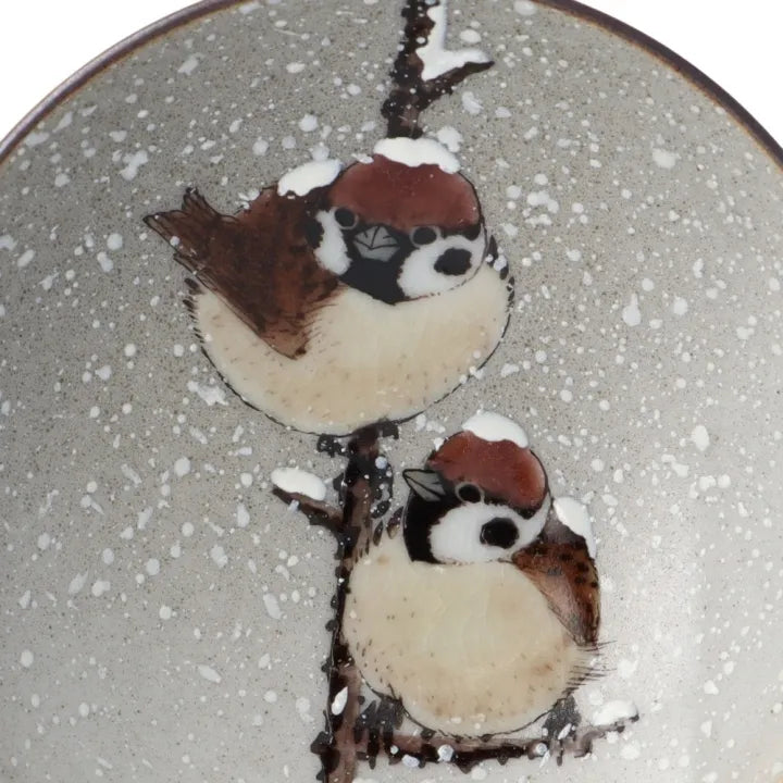 JAPANESE KUTANI PORCELAIN SAKAZUKI “TWO SPARROWS IN SNOW” – HAND-PAINTED BY TOSHITO NAKAMURA, WITH WOODEN GIFT BOX