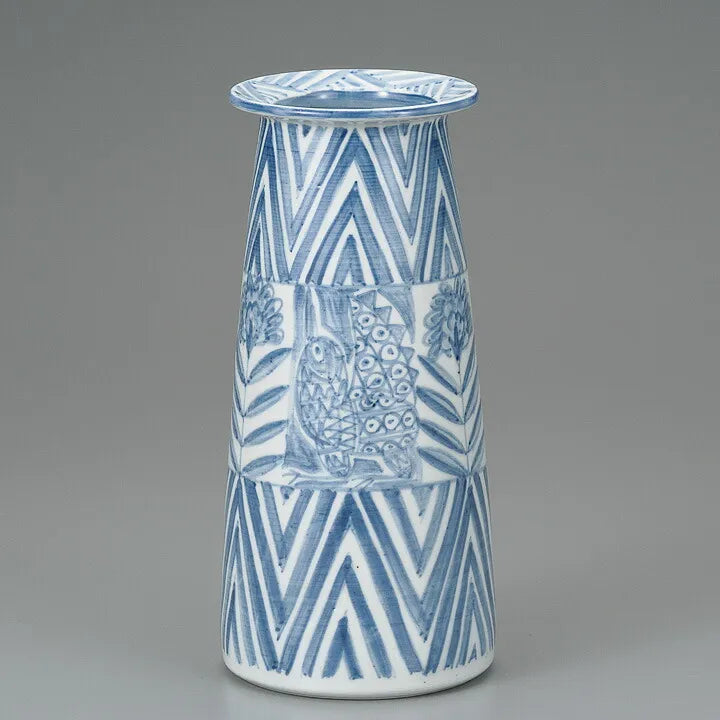 JAPANESE KUTANI WARE VASE – PERSIAN BIRD DESIGN