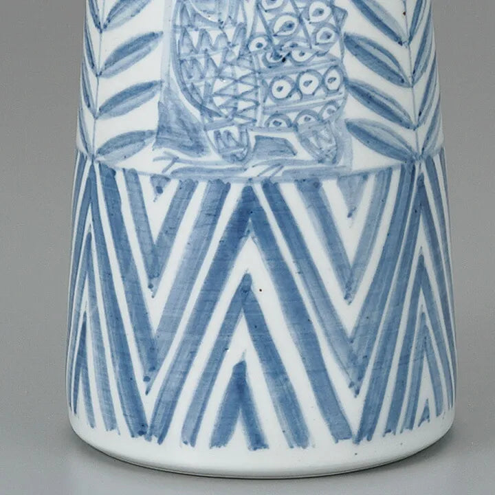 JAPANESE KUTANI WARE VASE – PERSIAN BIRD DESIGN
