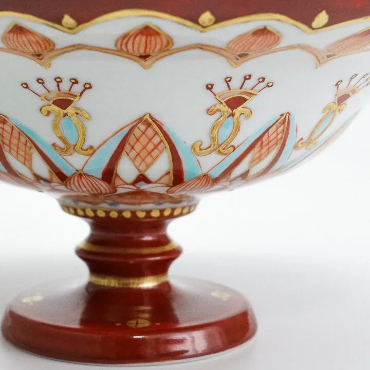 KUTANI PORCELAIN PEDESTAL PLATE – AKA-E KINRAN HANA-KOMON BY TAKAFUMI TAKA, TRADITIONAL JAPANESE TABLEWARE