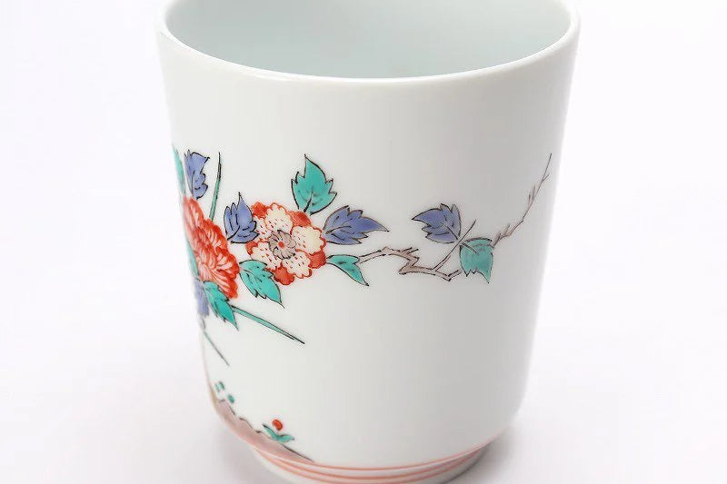 JAPANESE YUNOMI TEA CUP BOTAN CHOMON GUMI / ARITA WARE BY KAKIEMON
