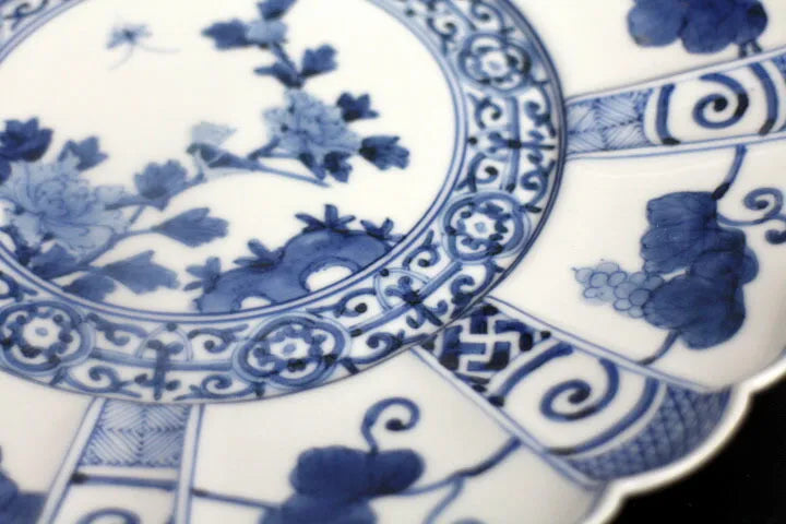 [IMPERIAL HOUSEHOLD PURVEYOR]KUTANI WARE HOJU KARAKUSA FLOWER & BIRD DESIGN / CHOZA YAMAMOTO