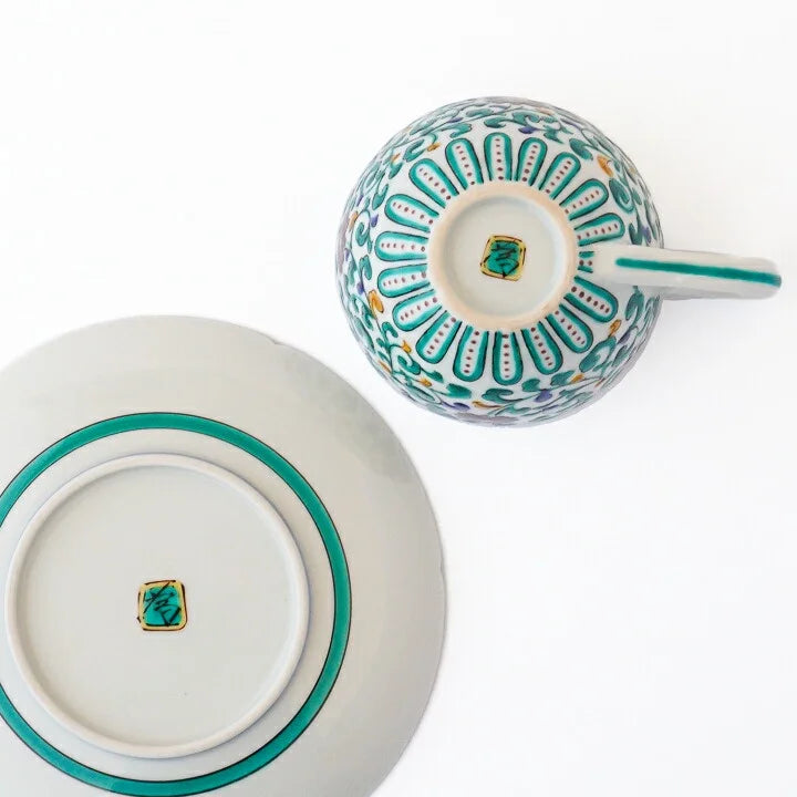 KUTANI WARE CUP & SAUCER COFFEE CUP KARAKUSA MON /TAMEKICHI MITSUI