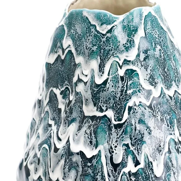 JAPANESE KUTANI PORCELAIN FLOWER VASE – “SAZAMEKU” INDIGO BLUE BY SAORI YAMAURA