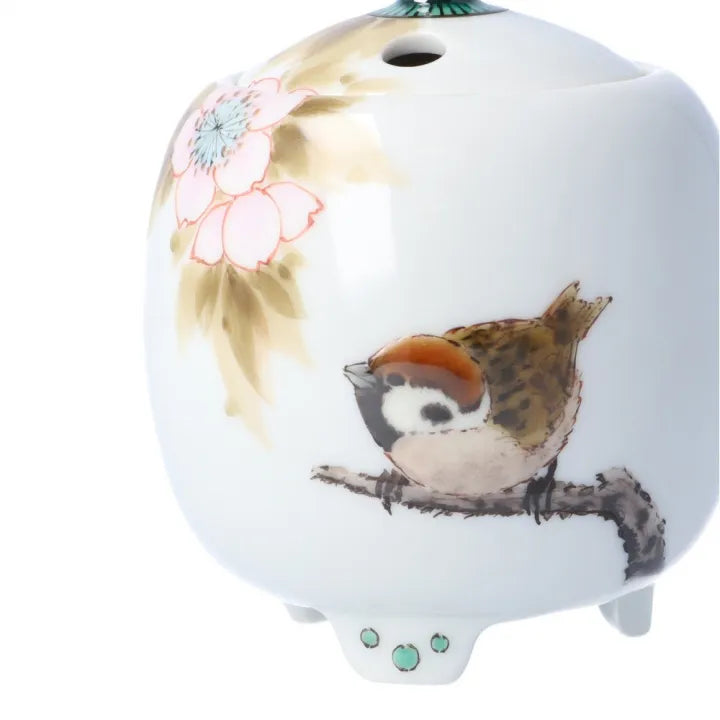 KUTANI WARE MINI INCENSE BURNER “SPARROWS AND CHERRY BLOSSOMS” BY TOSHITO NAKAMURA (WOODEN BOX INCLUDED)