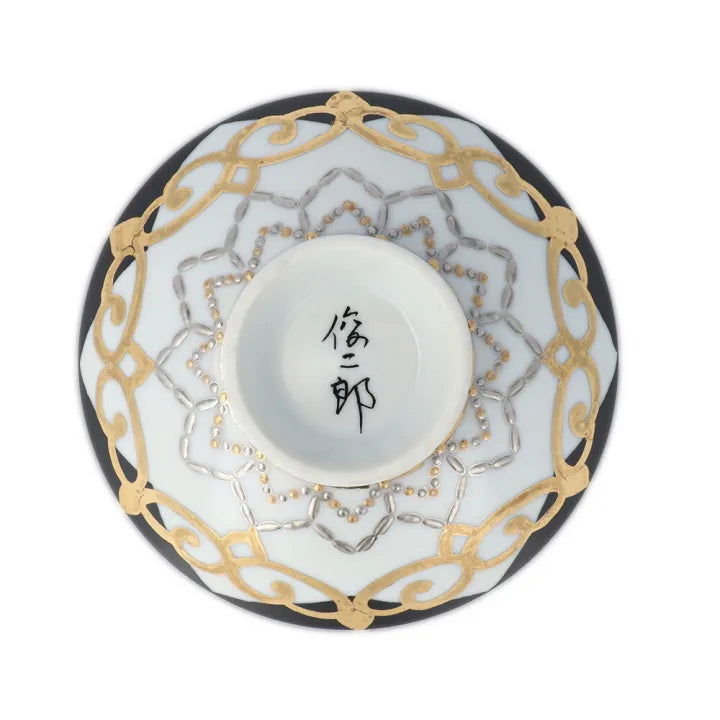 JAPANESE SAKAZUKI KUTANI GOLD AND PLATINUM FINE-LINE DECORATION/ SHUNJIRO ISHITOMI