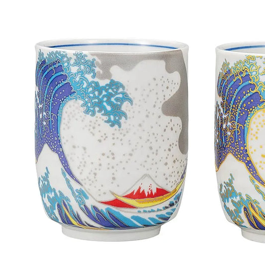 KUTANI WARE YUNOMI PAIR – HOKUSAI WAVE DESIGN (GIFT BOX)