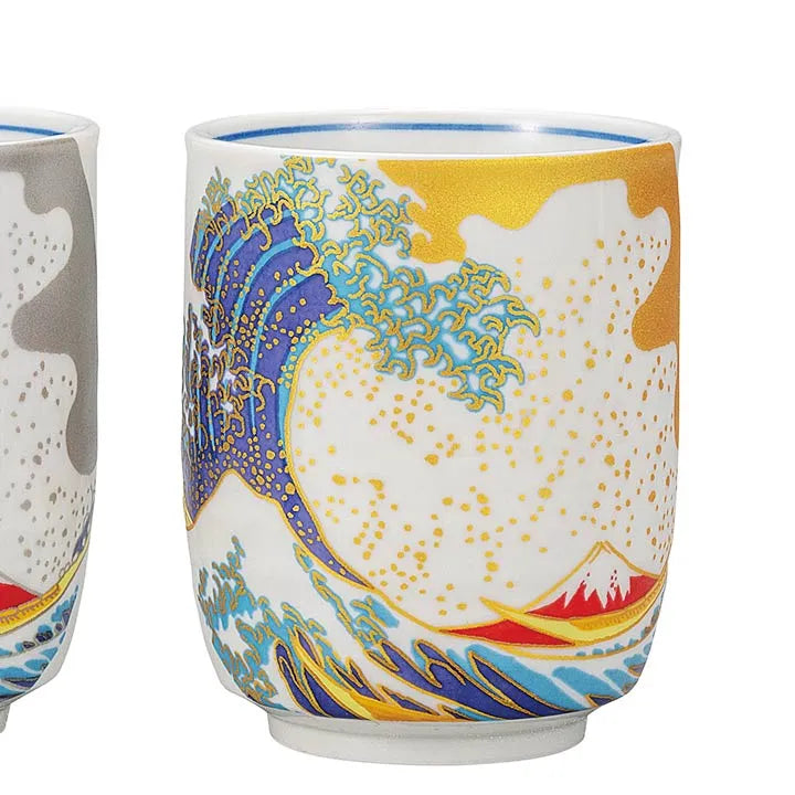 KUTANI WARE YUNOMI PAIR – HOKUSAI WAVE DESIGN (GIFT BOX)