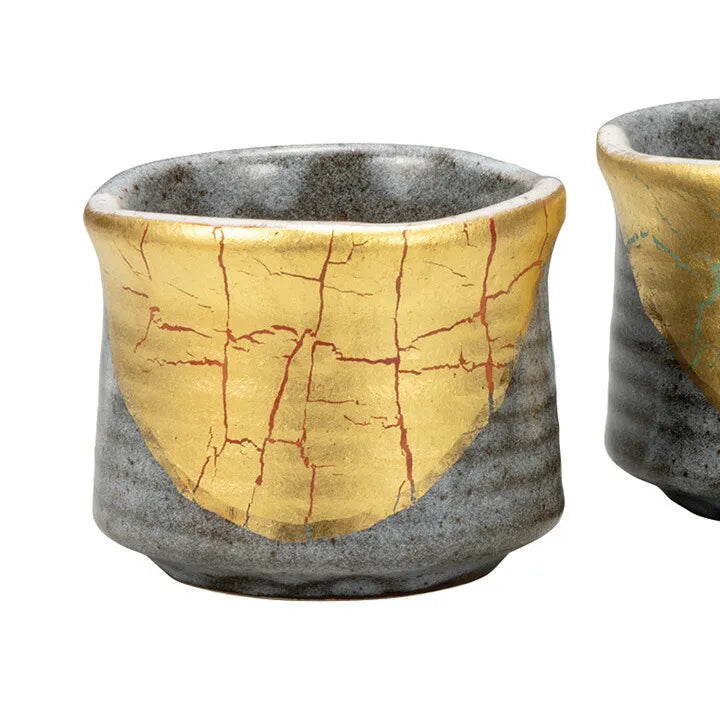 JAPANESE KUTANI WARE SAKE CUP SET – GOLD LEAF DECORATION IN GIFT BOX
