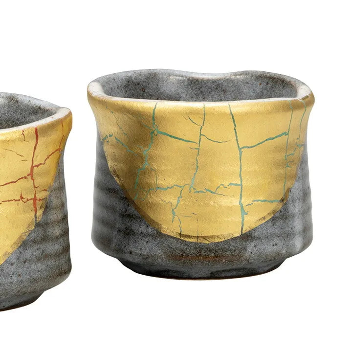 JAPANESE KUTANI WARE SAKE CUP SET – GOLD LEAF DECORATION IN GIFT BOX