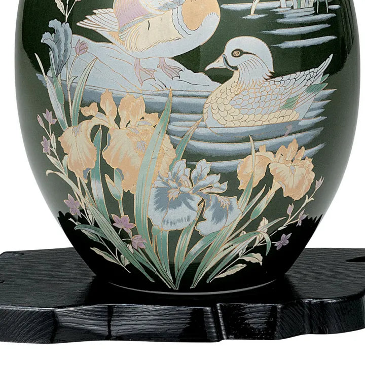 KUTANI WARE JAPANESE VASE “MANDARIN DUCKS (OSHIDORI)” WITH WOODEN STAND