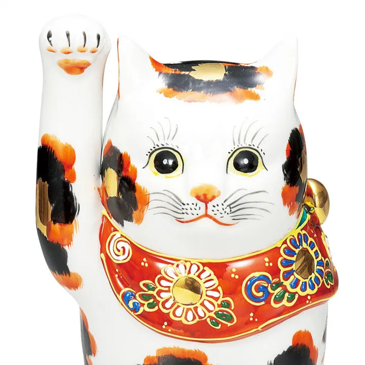 KUTANI WARE LUCKY CAT ‘KIN-MIKE’ – HAND-PAINTED MANEKI NEKO (GOLDEN CALICO)