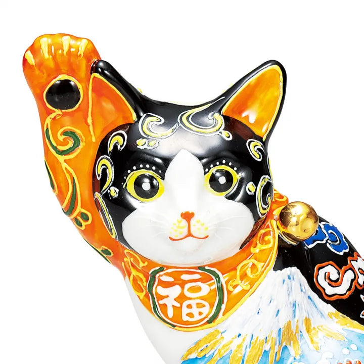 JAPANESE KUTANI PORCELAIN MANEKI NEKO – SHIRO FUJI KIKUSUI PATTERN