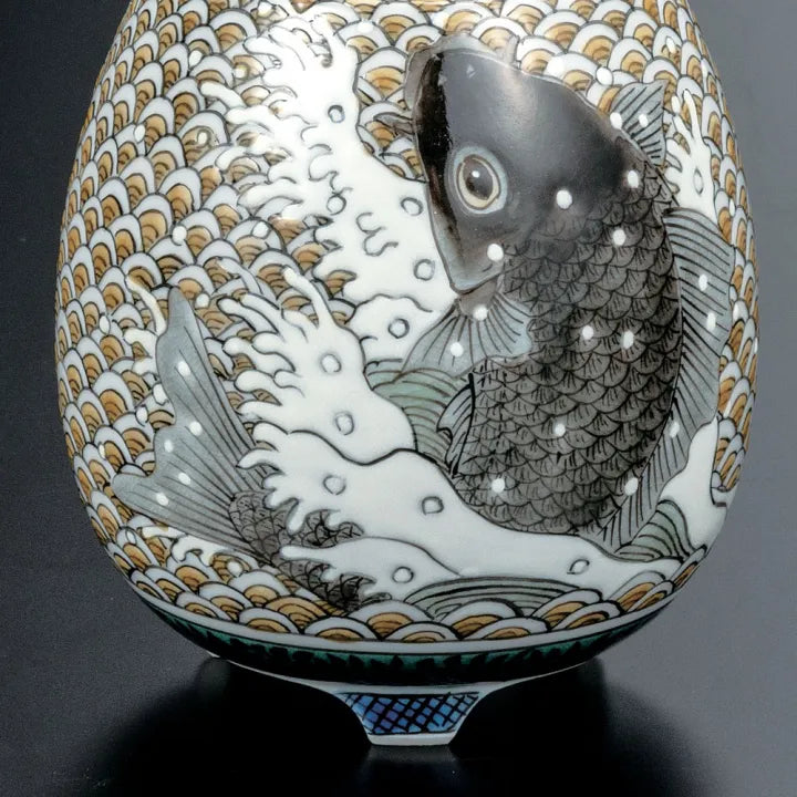 KUTANI WARE INCENSE BURNER – NOBORI KOI (CARP CLIMBING THE WATERFALL) BY YOSHINORI FUKUDA