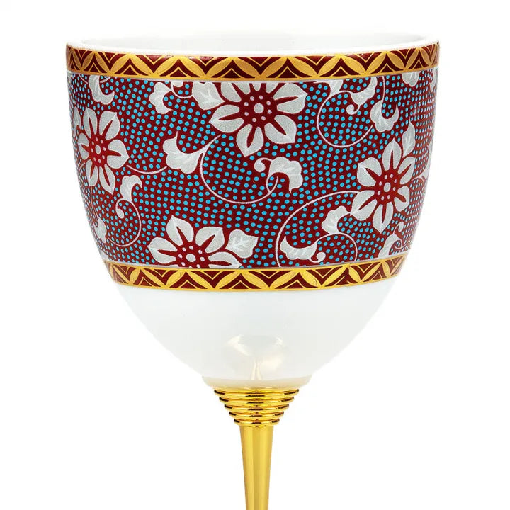 JAPANESE KUTANI PORCELAIN WINE CUP – CLEMATIS DESIGN