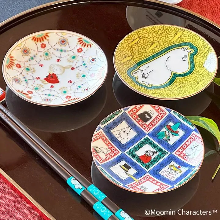 MOOMIN KUTANI WARE SMALL PLATE – SET OF 3 DESIGNS BY SEIKO KILN