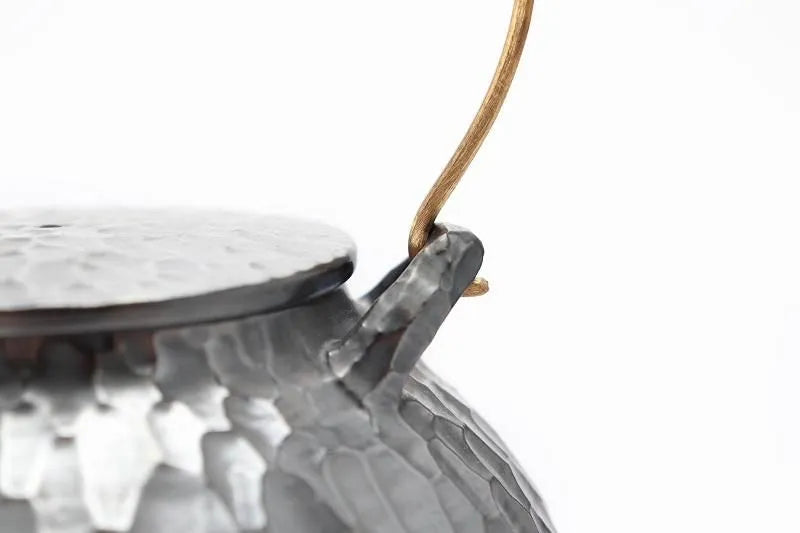 JAPANESE ARITA PORCELAIN SMALL TEAPOT – ANTIQUE SILVER HAMMERED FINISH BY RISOGAMA