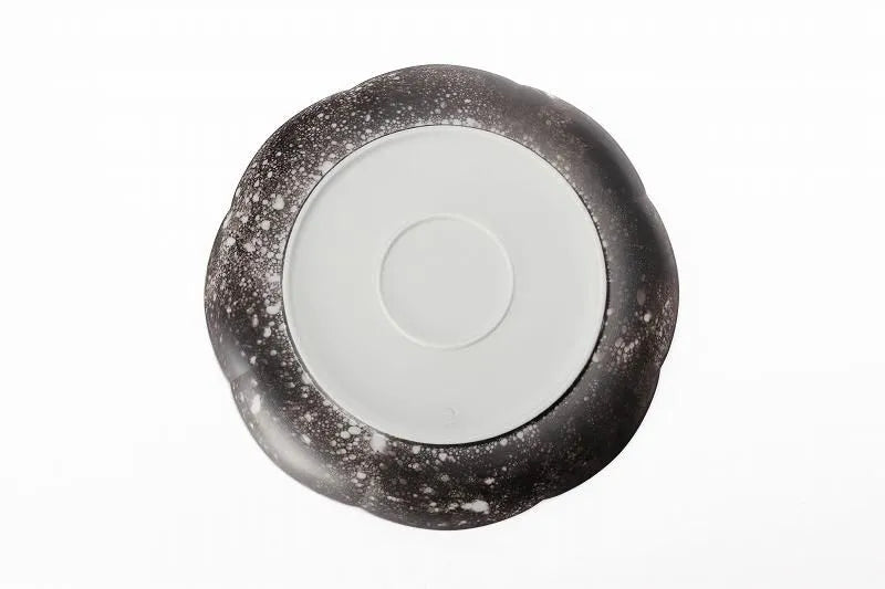 ARITA WARE BLACK COSMOS LARGE SCALLOPED PLATE / RISO KILN