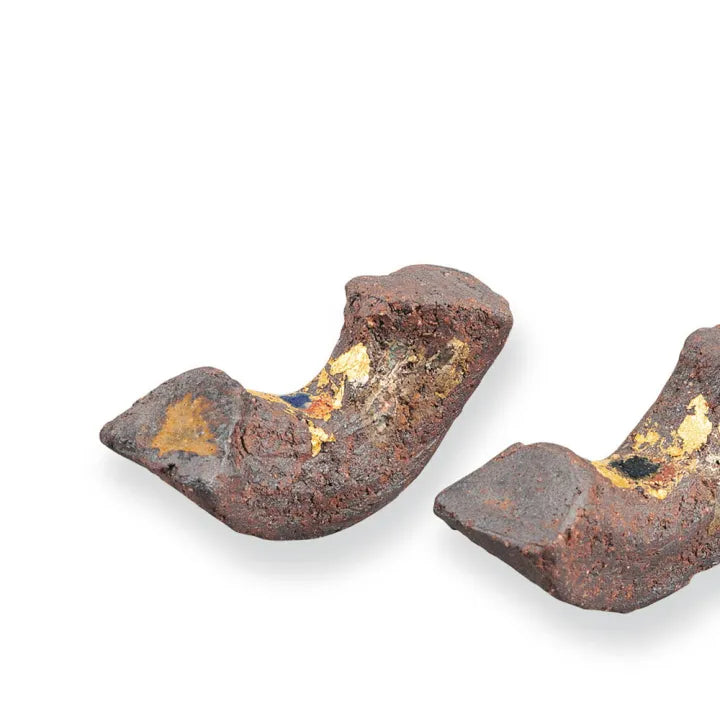 KUTANI WARE PAIR CHOPSTICK RESTS WITH GOLD LEAF