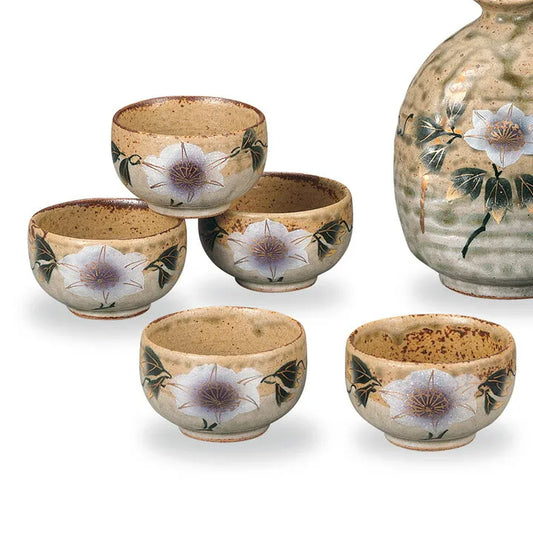 KUTANI WARE SAKE SET WITH CLEMATIS FLOWER DESIGN