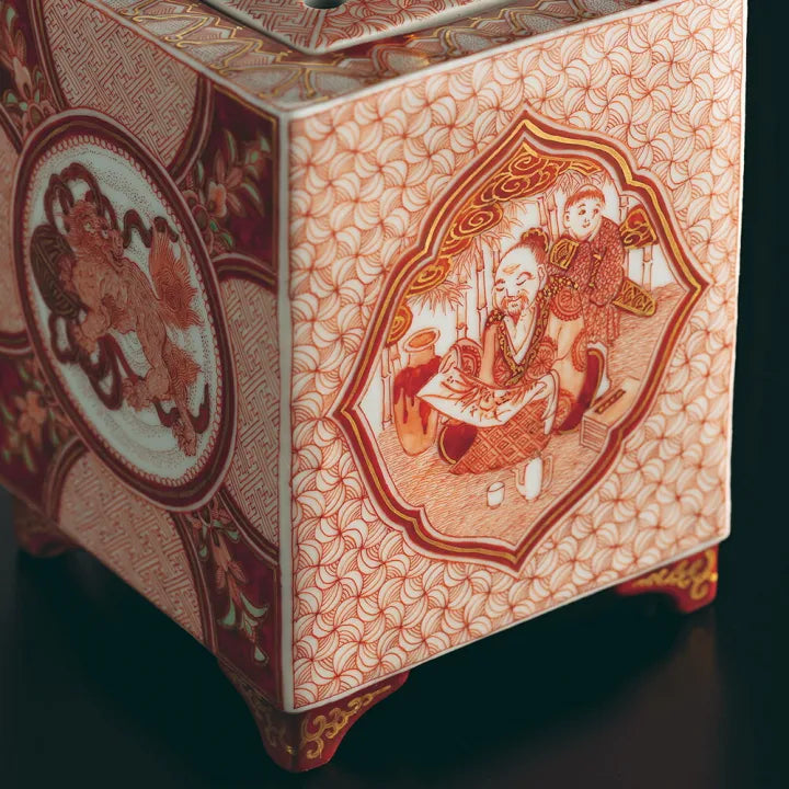 KUTANI WARE INCENSE BURNER “KANBAKU-ZU” HAND-PAINTED BY BUZAN FUKUSHIMA | WITH PAULOWNIA WOOD BOX (WITH RIBBON SLOTS)