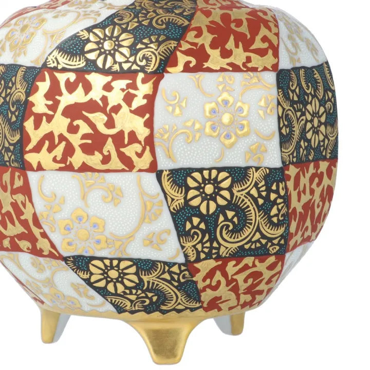 KUTANI WARE JAPANESE INCENSE BURNER “MORIKIN KARAKUSA MON SEIHAKURYU” / KINGYOKU NAKADA
