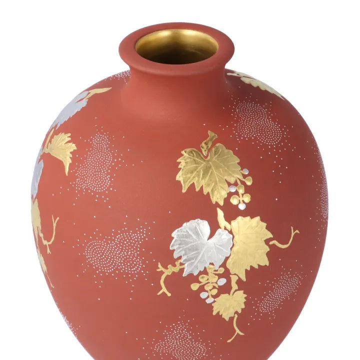 KUTANI WARE VASE – PLATINUM GRAPE DESIGN WITH WHITE DOTS ON VERMILION GROUND BY NAKATA KINGYOKU (PAULOWNIA WOOD BOX INCLUDED)