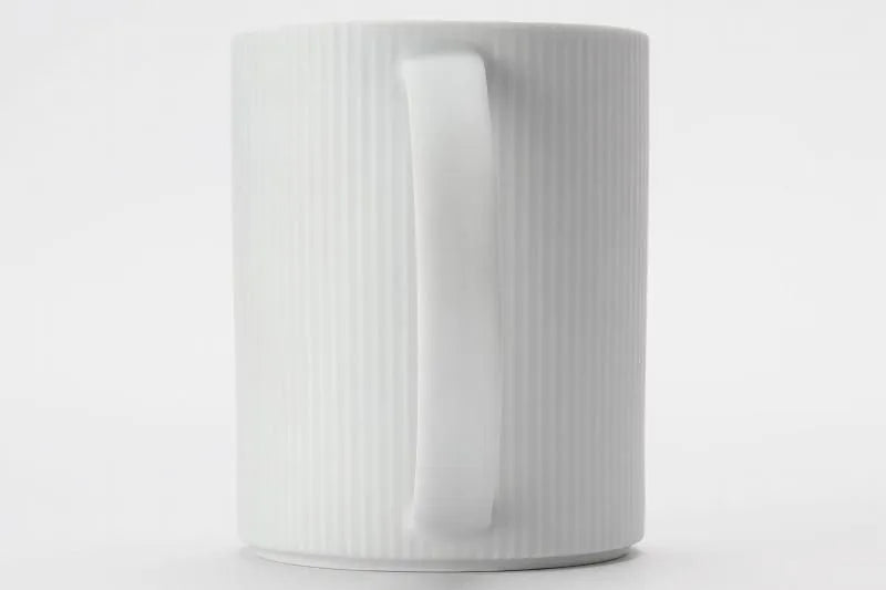 ARITA WARE WHITE PORCELAIN FINE-STRIPED MUG / RISO KILN